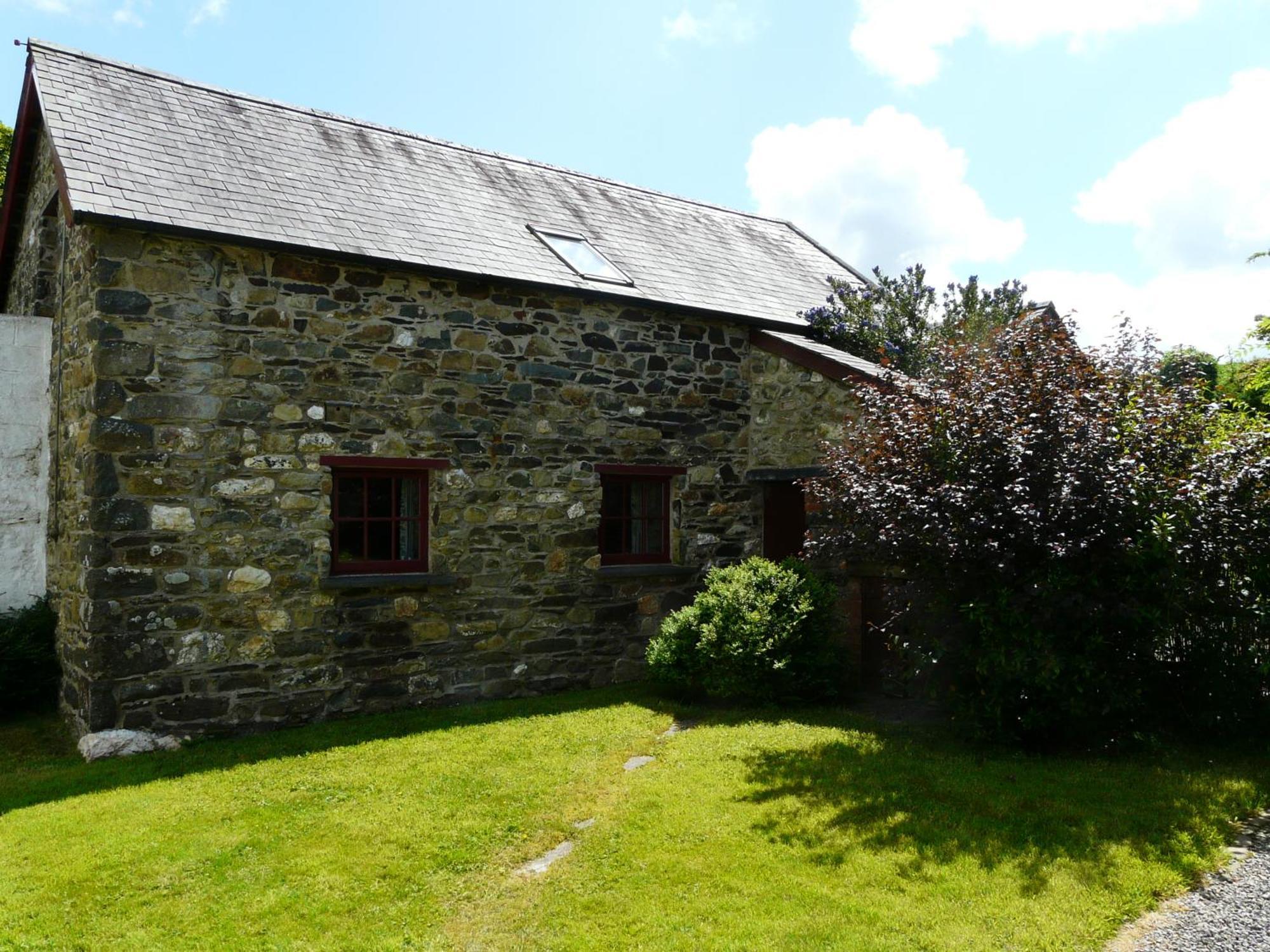 The Old Stable Villa Fishguard Exterior photo